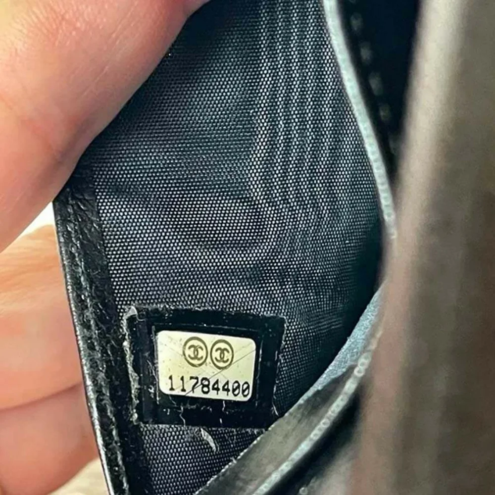 Chanel Coco Button Caviar Leather Snap Wallet on a Chain - Picture 7 of 14